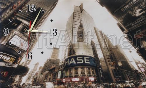 Clock on the background of skyscrapers - CH F-012